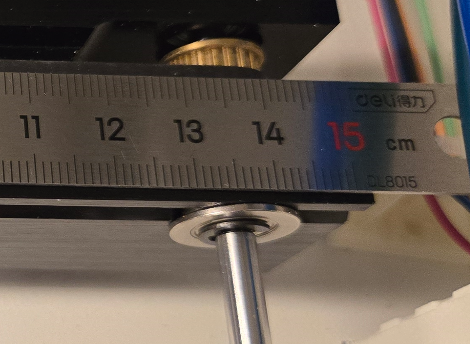 Right side measuring greater than 15cm
