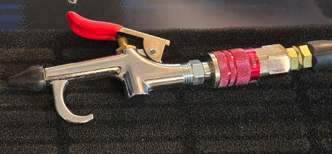 Air blow nozzle example
