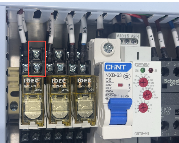 AURURA relay connection
